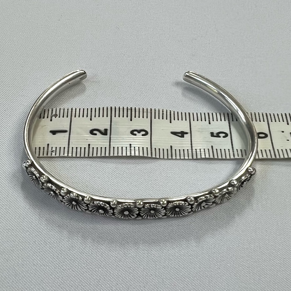 Vintage Navajo Sterling Silver Squash Blossom Cuff - Picture 6 of 11